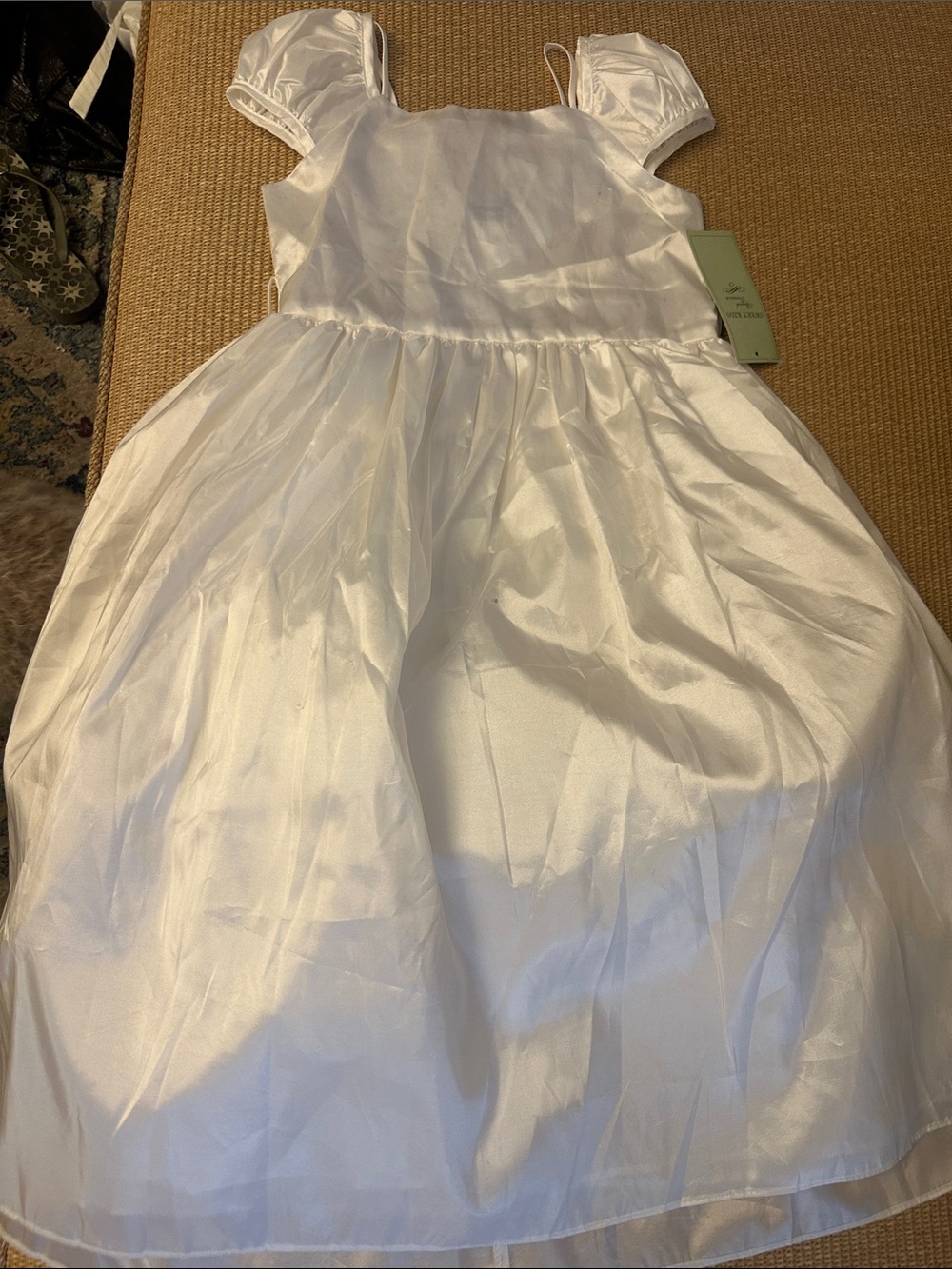 💜 BNWT SWEET KIDS White Satin Puff Sleeve Girls Dress